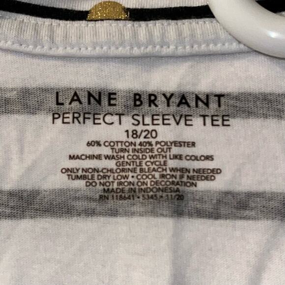 Lane Bryant Perfect Sleeve V-Neck Tee | Women’s Size 18/20 - Picture 3 of 6
